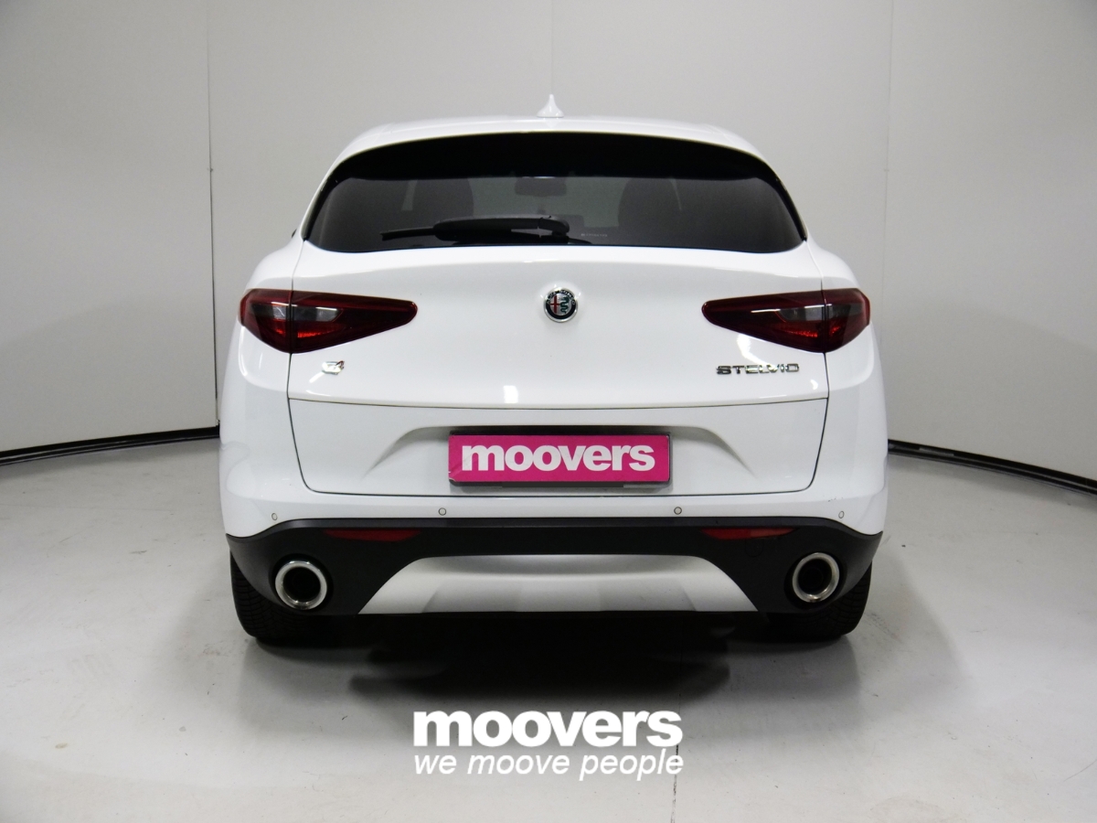 ALFA ROMEO Stelvio 2.0 Turbo 200 CV AT8 Q4 Business